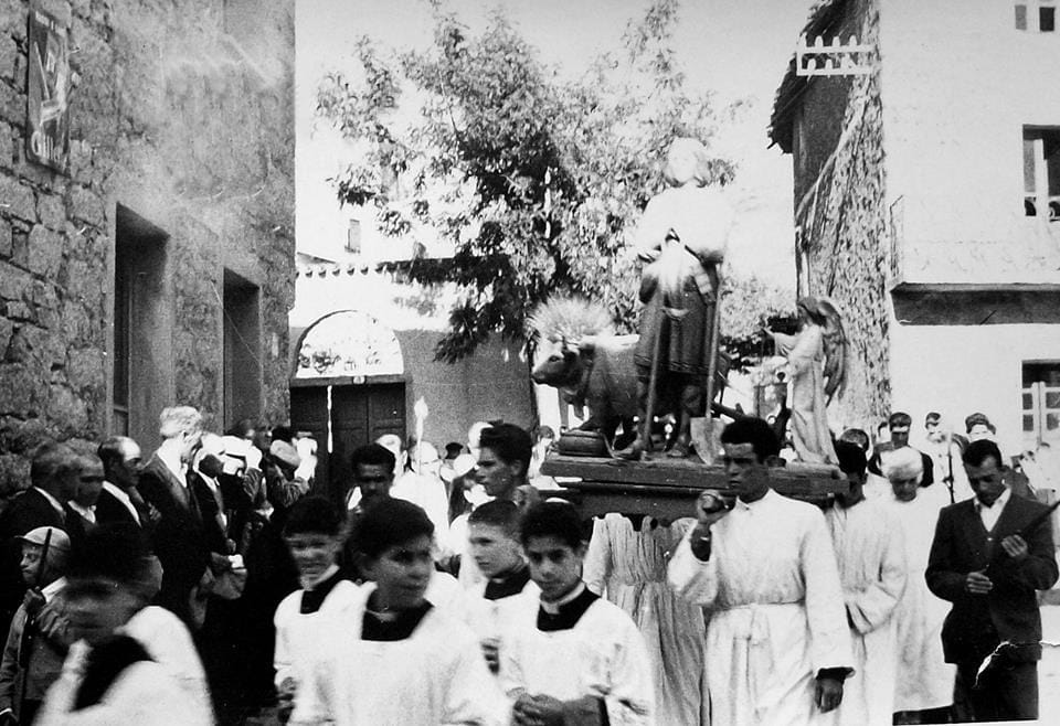 Processione-di-Santu-Sidore-anni-60-archivio-Francesca-Meloni